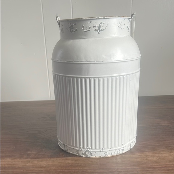 White Rustic Flower Canister - Picture 5 of 6